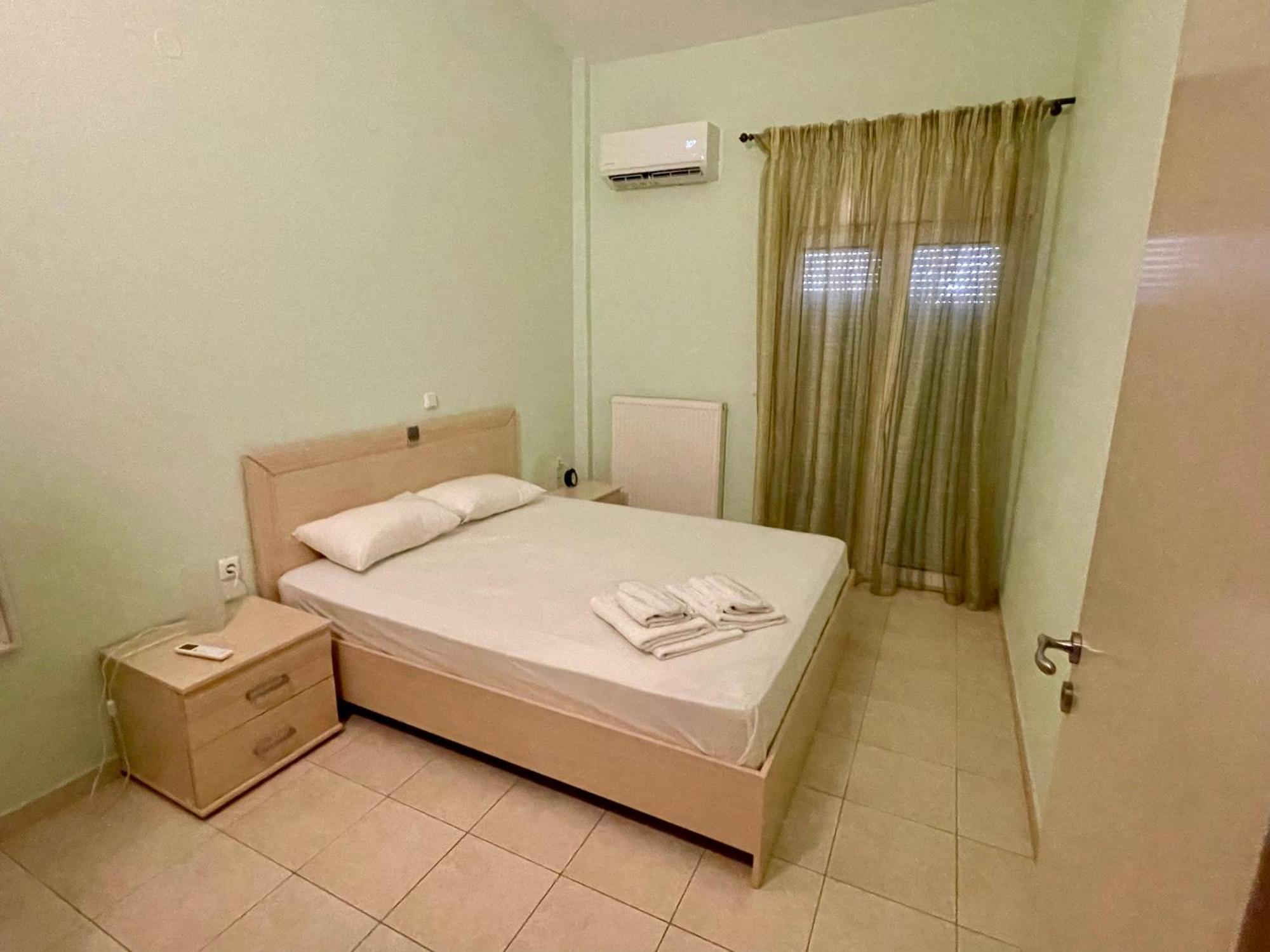 Feel Free Villa Palaiontsiflikion Luaran gambar
